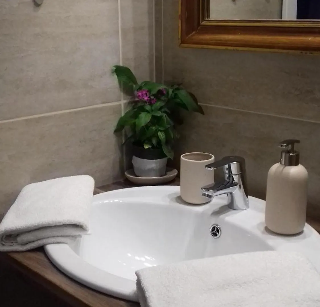 Jure Apartment Σπλιτ