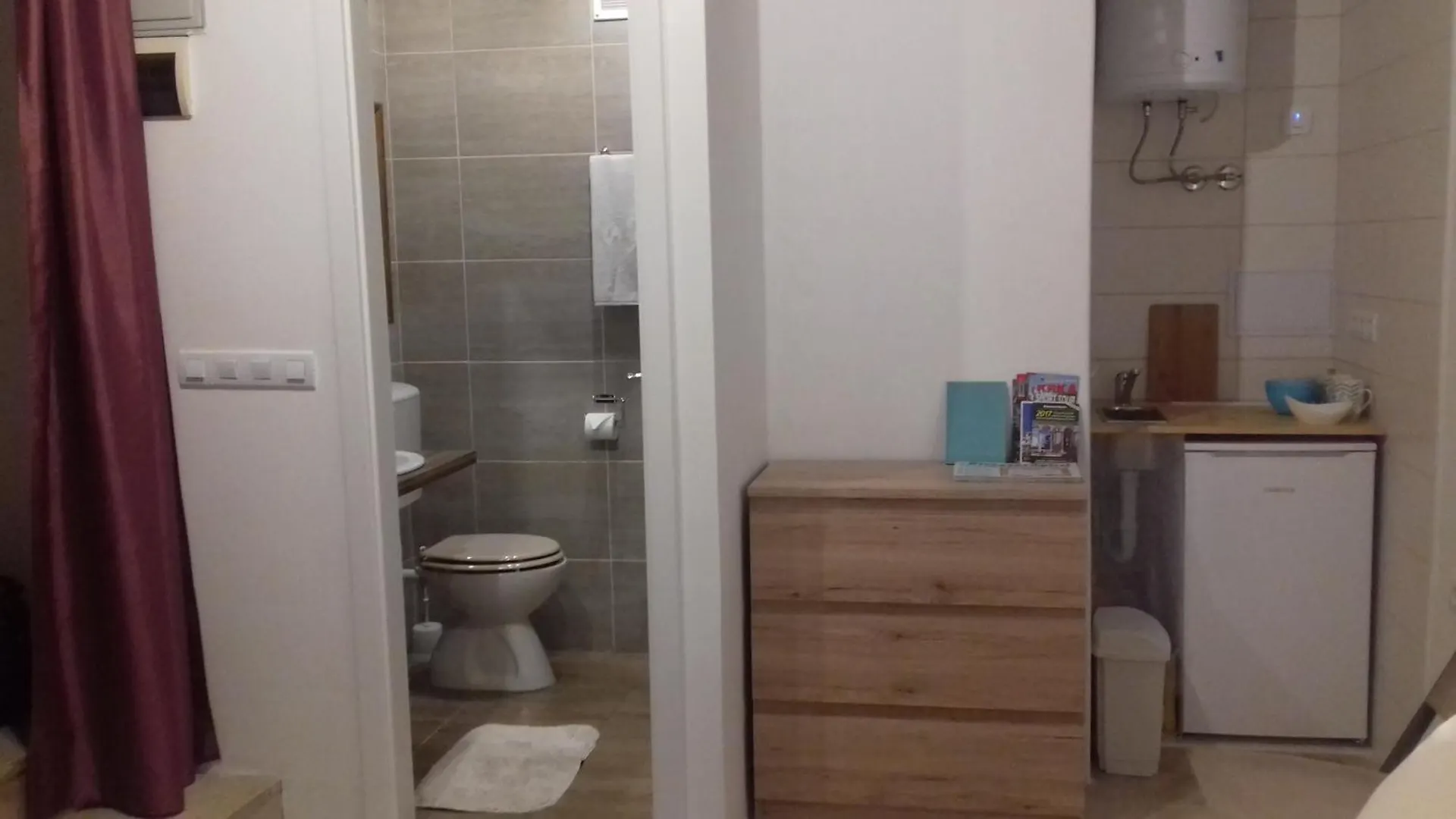 Jure Apartment Σπλιτ